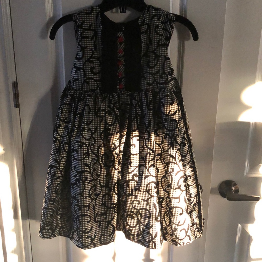 Black and gray checkered dress